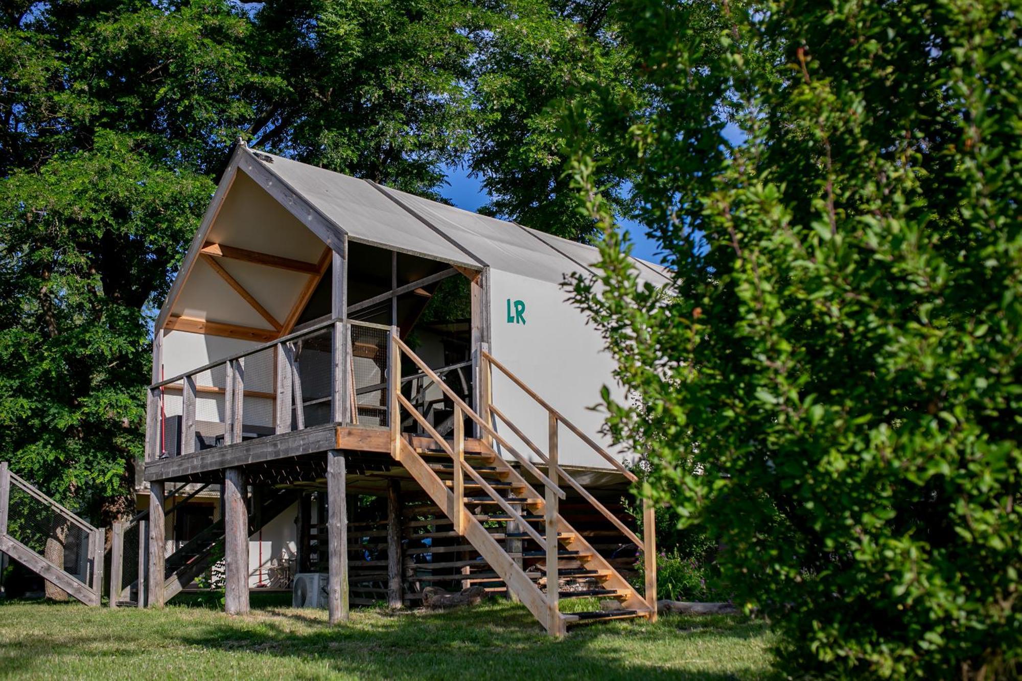 Herbals - Tree&Lake Houses With Bath, Sauna, Bikes, Motorboat Mielno  Eksteriør billede